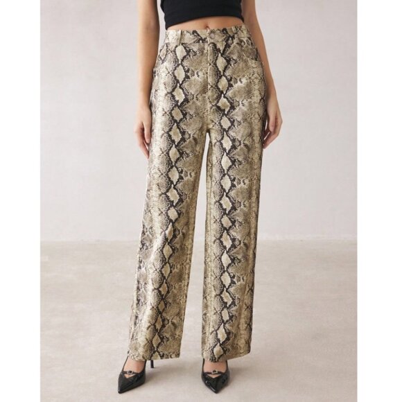 WILA Pants - high waisted wide leg brown snakeskin print snake skin pants
